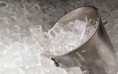 Por que optar por locação de máquinas de gelo usadas para o seu negócio? 
